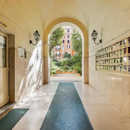 Vivy Vatican House By Halldis Appartamento